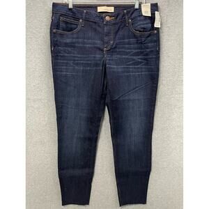 NEW Maurices Skinny Jeans Size 32